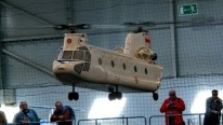 GIANT RC "Boeing CH-47 Chinook" Helicopter